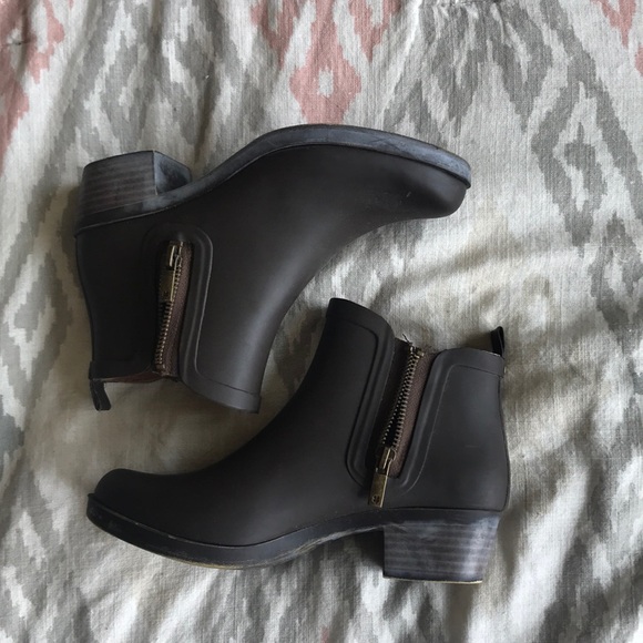 lucky brand bunita rain boot